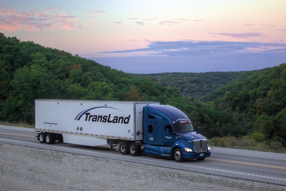 5 Ways for Truck Drivers to Increase Fuel Efficiency